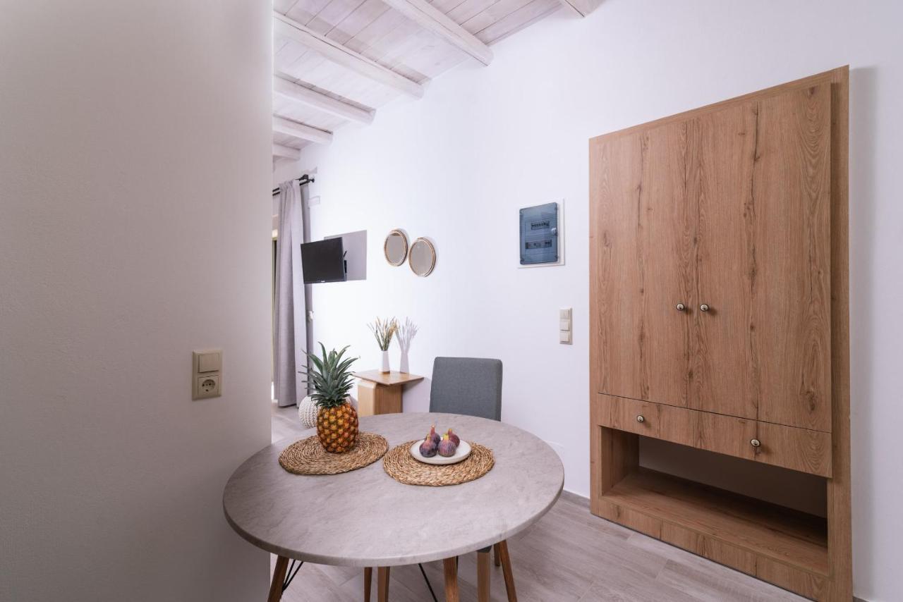 Papadia Luxury Apartments Pitsidia Bagian luar foto